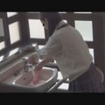 お腹イタイJK下痢便お漏らし現場を直撃!